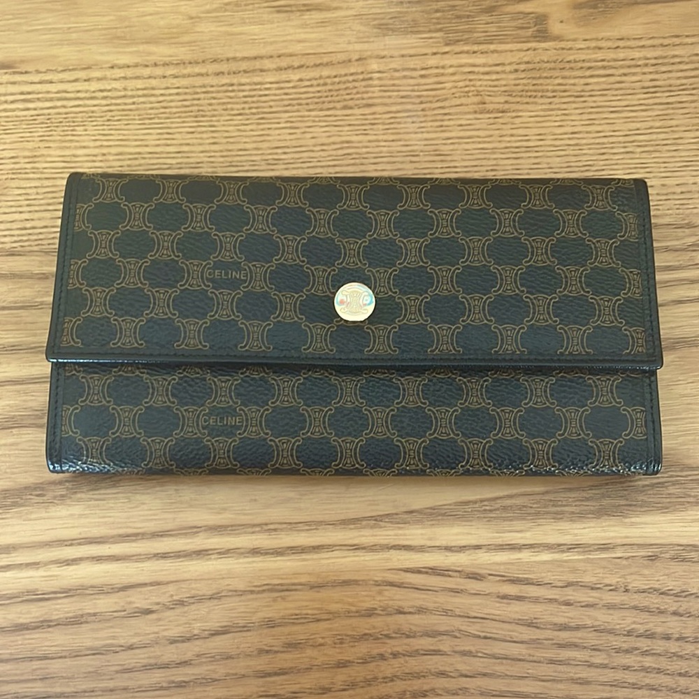 Vintage like new Celine wallet
